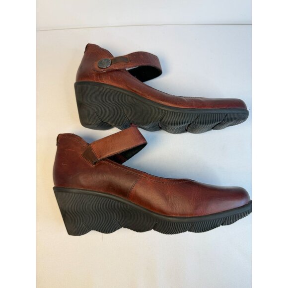 Cobb Hill Revhalo Women's Mary Jane Wedge Heel Size 9M Burgundy Cushion Shoes - Picture 8 of 12